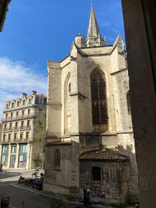 Appartement Avec Ventilateurs Proche Du Palais Des Papes Avignon Exterior photo
