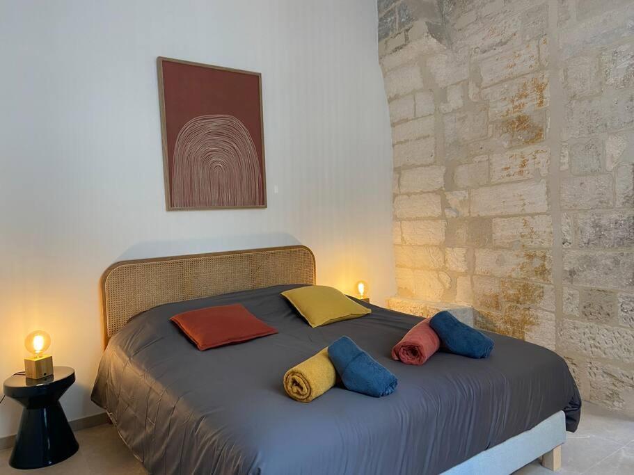 Appartement Avec Ventilateurs Proche Du Palais Des Papes Avignon Exterior photo